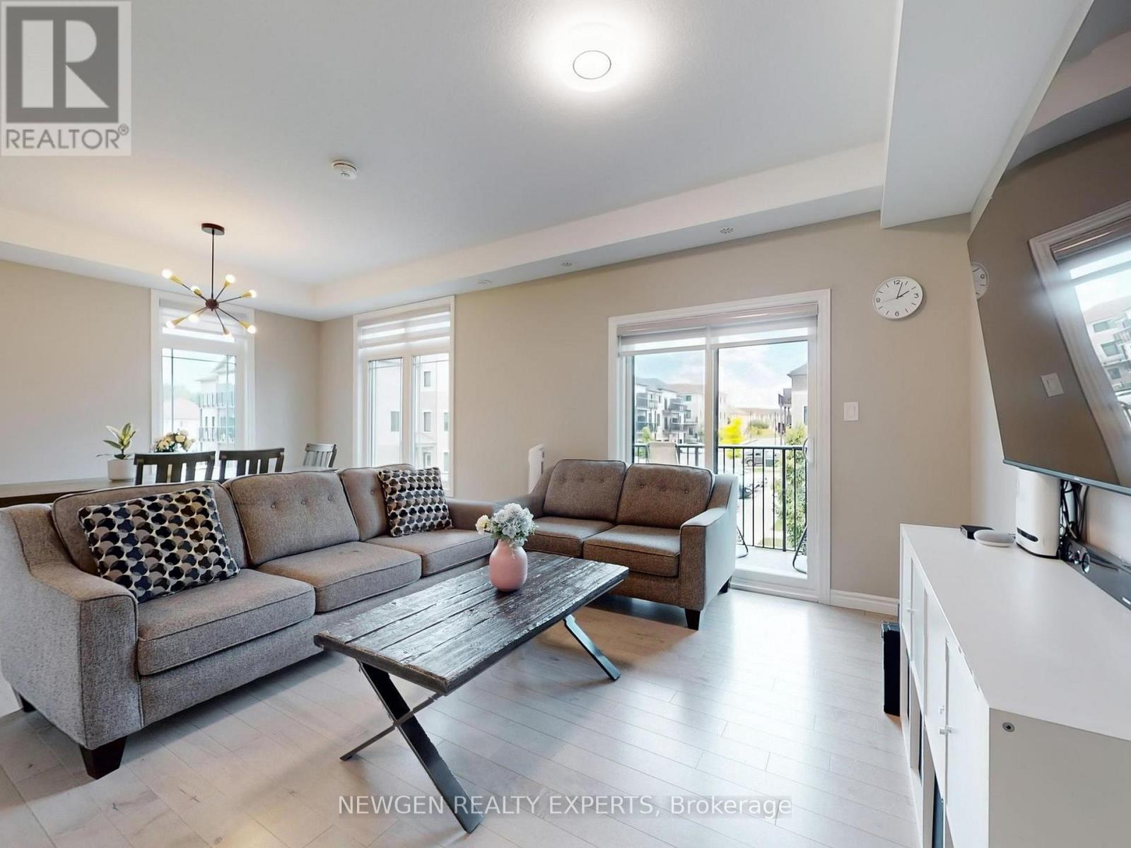 48 - 107 Westra Drive, Guelph/eramosa, Ontario  N1K 0A5 - Photo 3 - X12408307