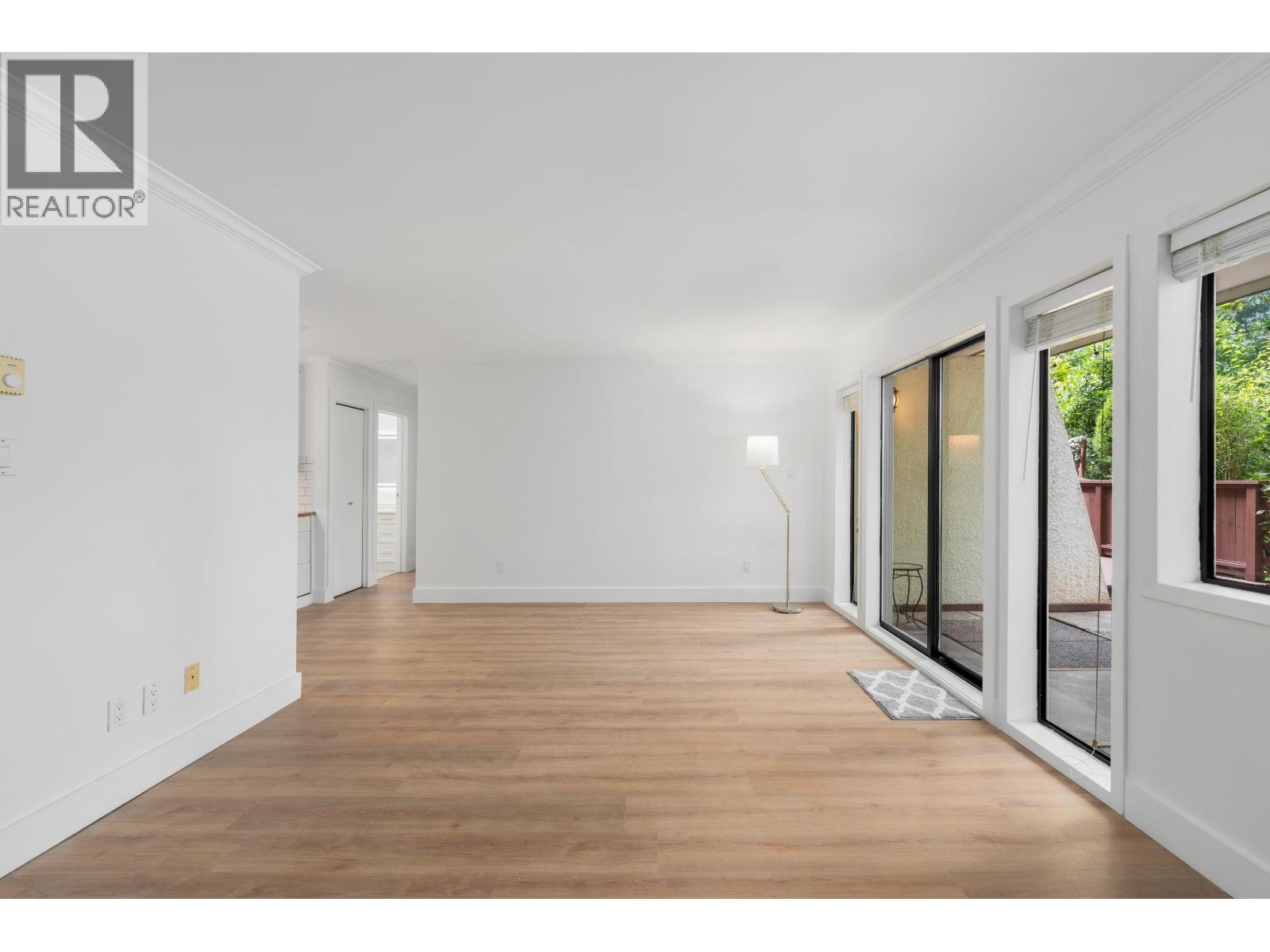 2 7307 Montecito Drive, Burnaby, British Columbia  V5A 1R2 - Photo 4 - R3047816