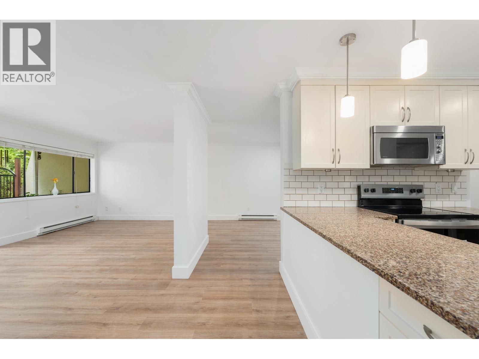 2 7307 Montecito Drive, Burnaby, British Columbia  V5A 1R2 - Photo 15 - R3047816