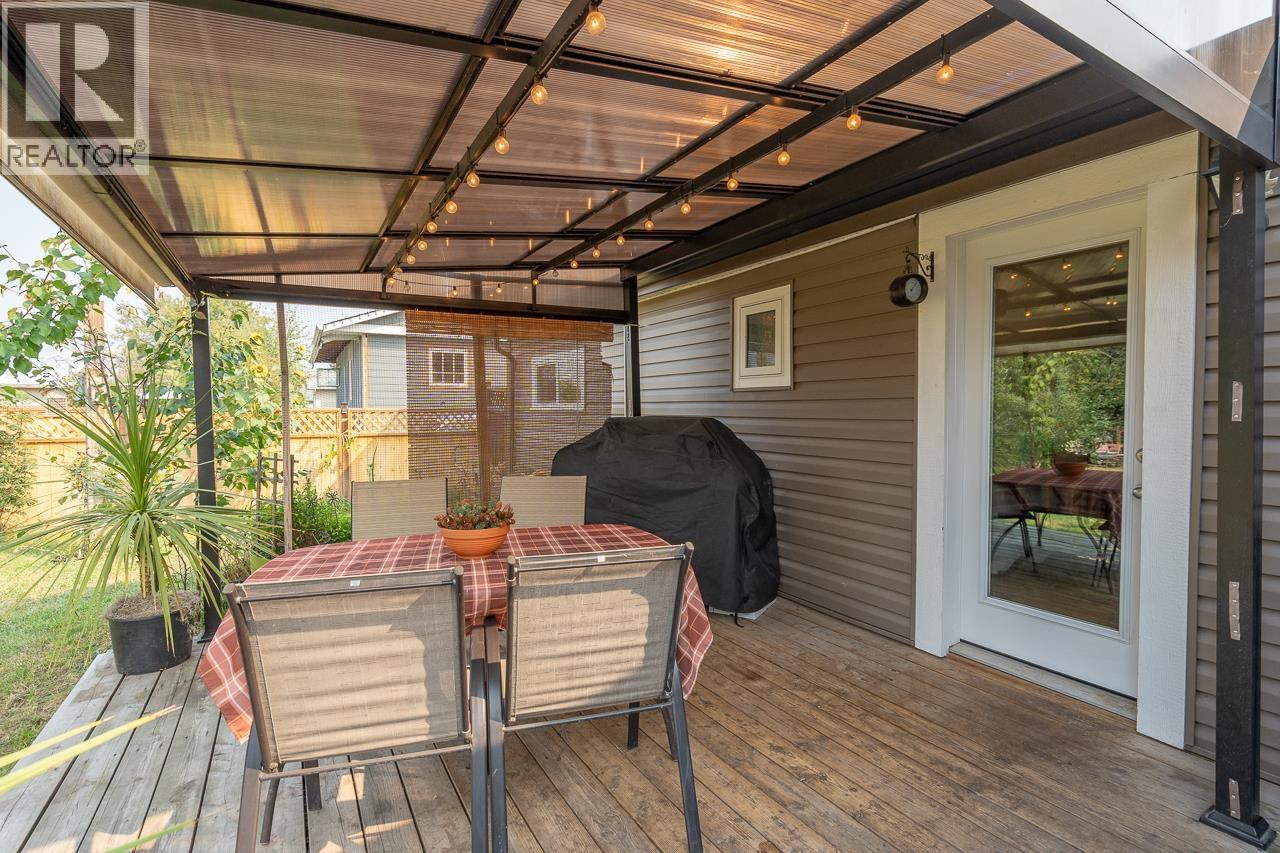 260 Dogwood Avenue, 100 Mile House, British Columbia  V0K 2E0 - Photo 28 - R3048955