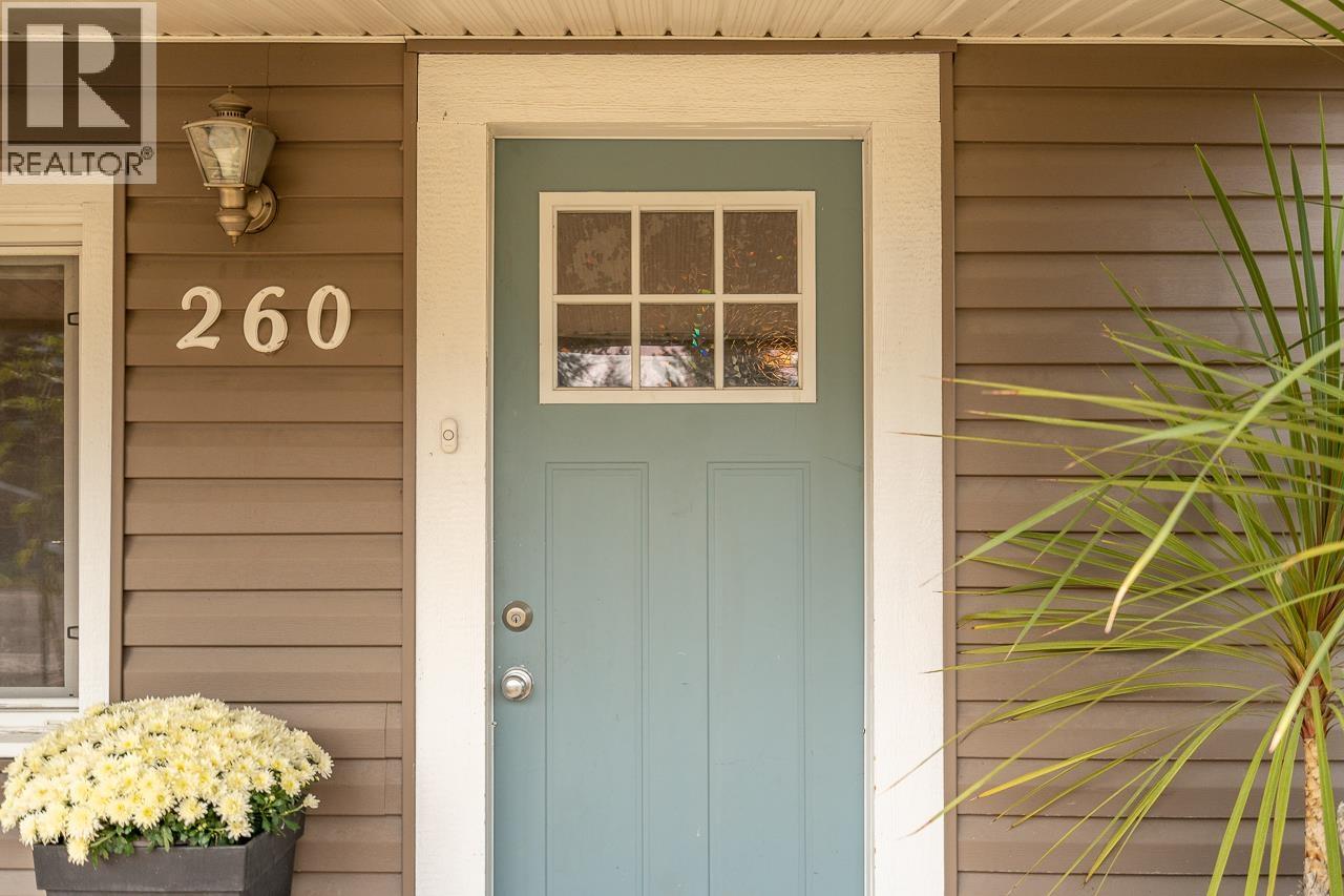 260 Dogwood Avenue, 100 Mile House, British Columbia  V0K 2E0 - Photo 38 - R3048955