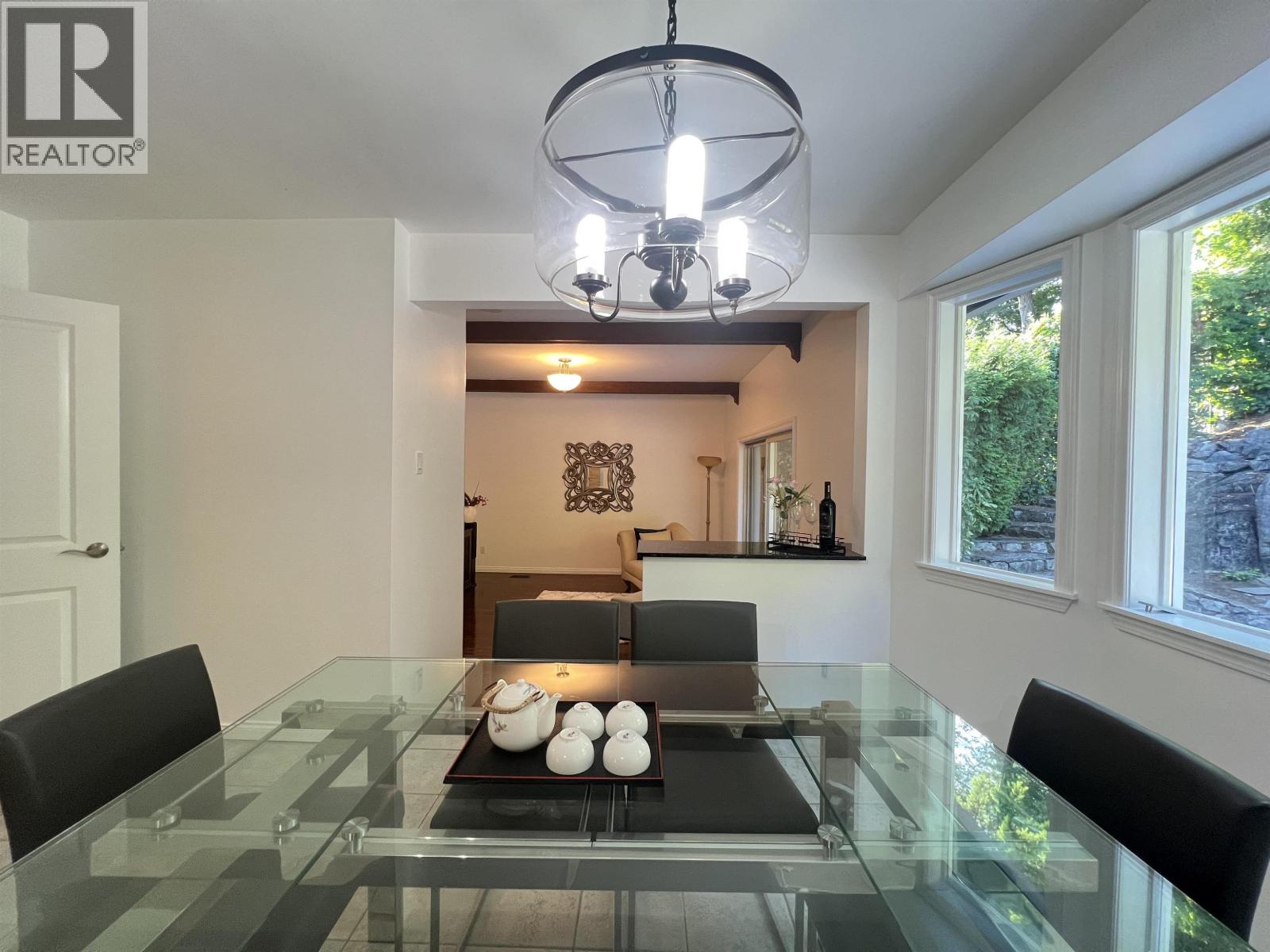 3791 Southridge Avenue, West Vancouver, British Columbia  V7V 3H9 - Photo 17 - R3048438