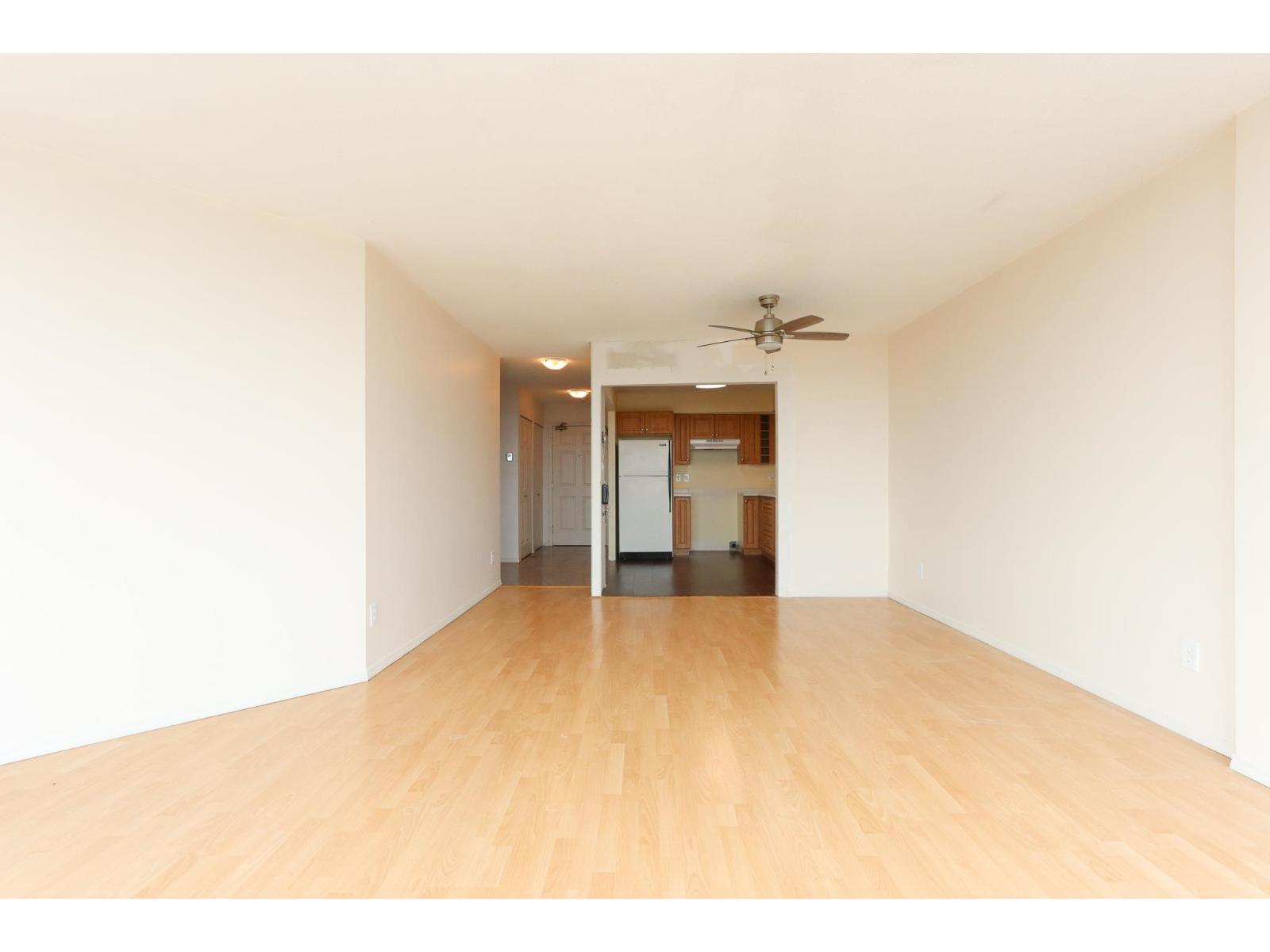 1503 15038 101 Avenue, Surrey, British Columbia  V3R 0N2 - Photo 8 - R3047625