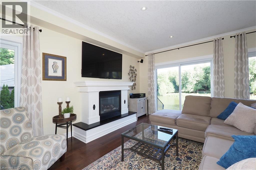 530 St Andrew Street E, Fergus, Ontario  N1M 1R6 - Photo 12 - 40770564