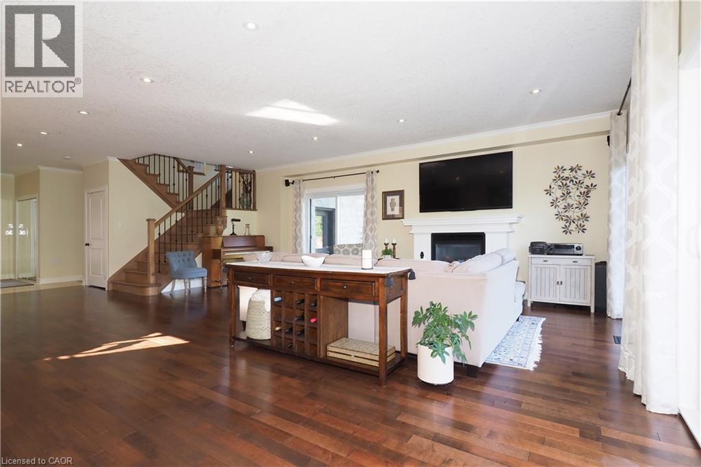 530 St Andrew Street E, Fergus, Ontario  N1M 1R6 - Photo 9 - 40770564