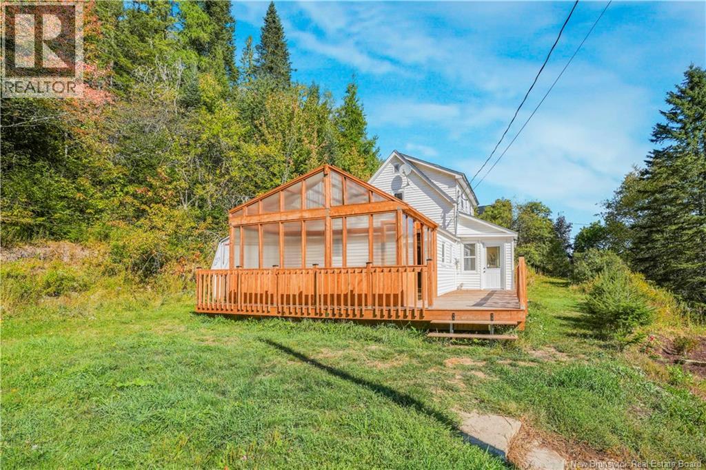 136 Nashwaak West Road, Nashwaak Bridge, New Brunswick  E6C 2A6 - Photo 2 - NB126804