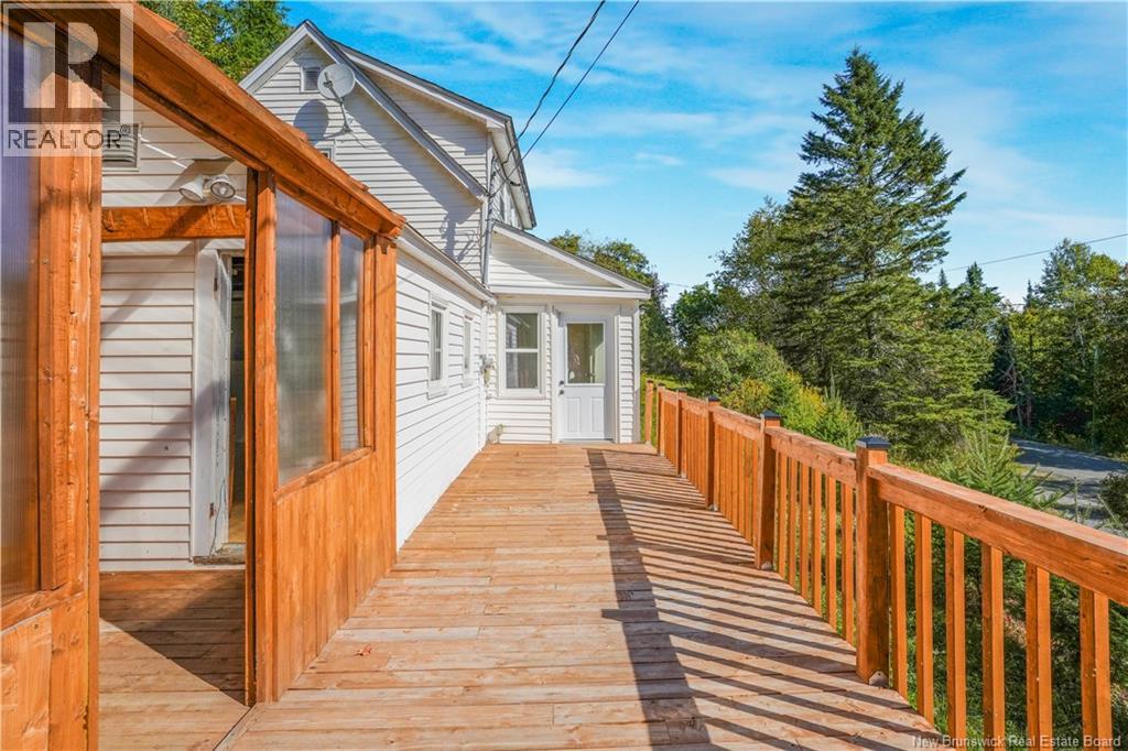 136 Nashwaak West Road, Nashwaak Bridge, New Brunswick  E6C 2A6 - Photo 3 - NB126804