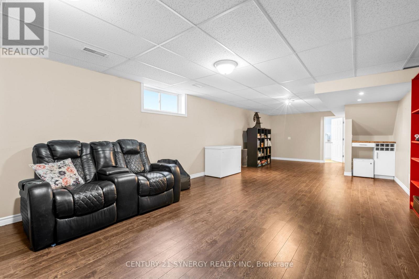 204 Ottawa Street, The Nation, Ontario  K0A 2M0 - Photo 28 - X12408351