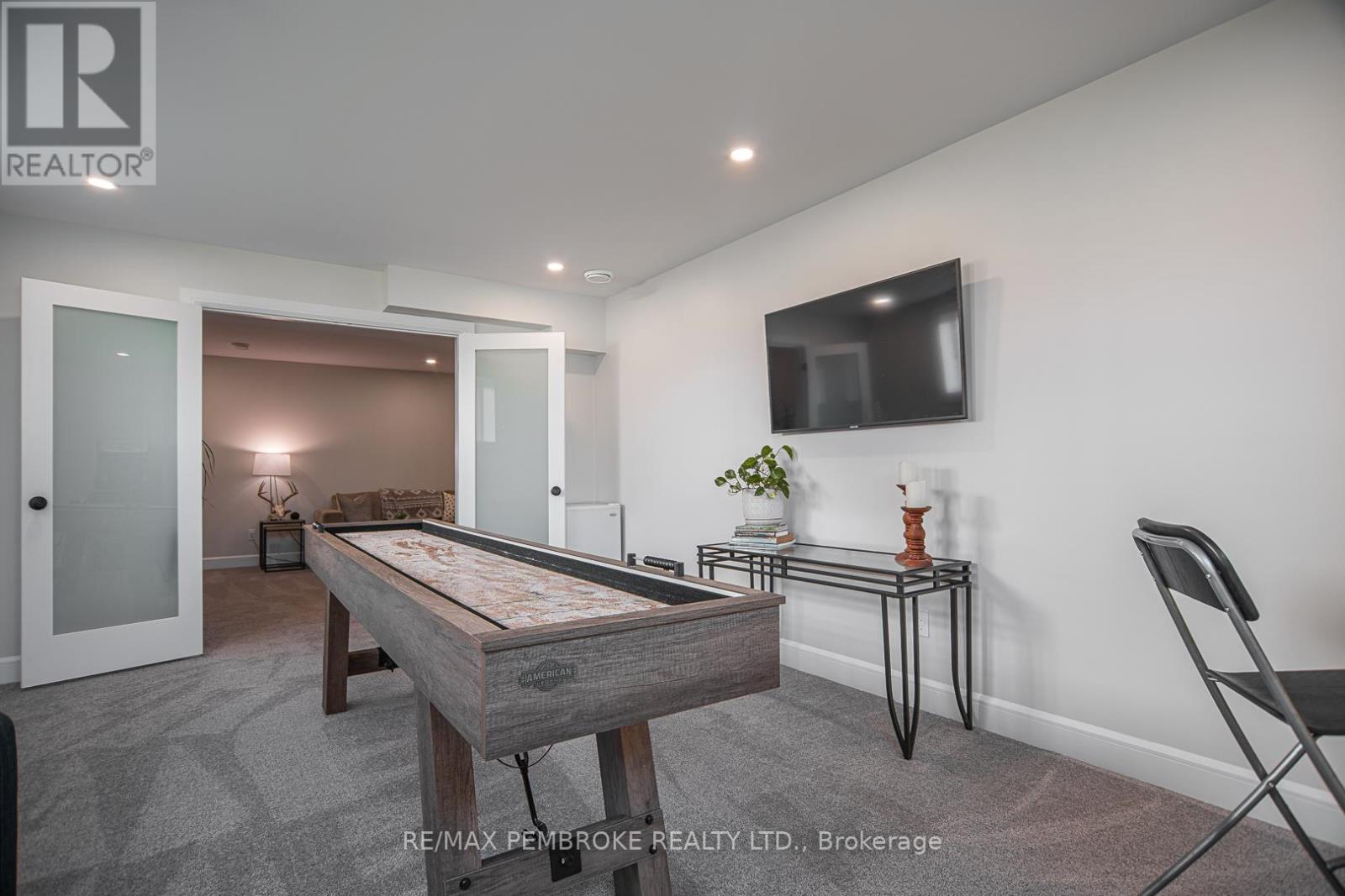 45 Liam Street, Petawawa, Ontario  K8H 0G7 - Photo 30 - X12408378