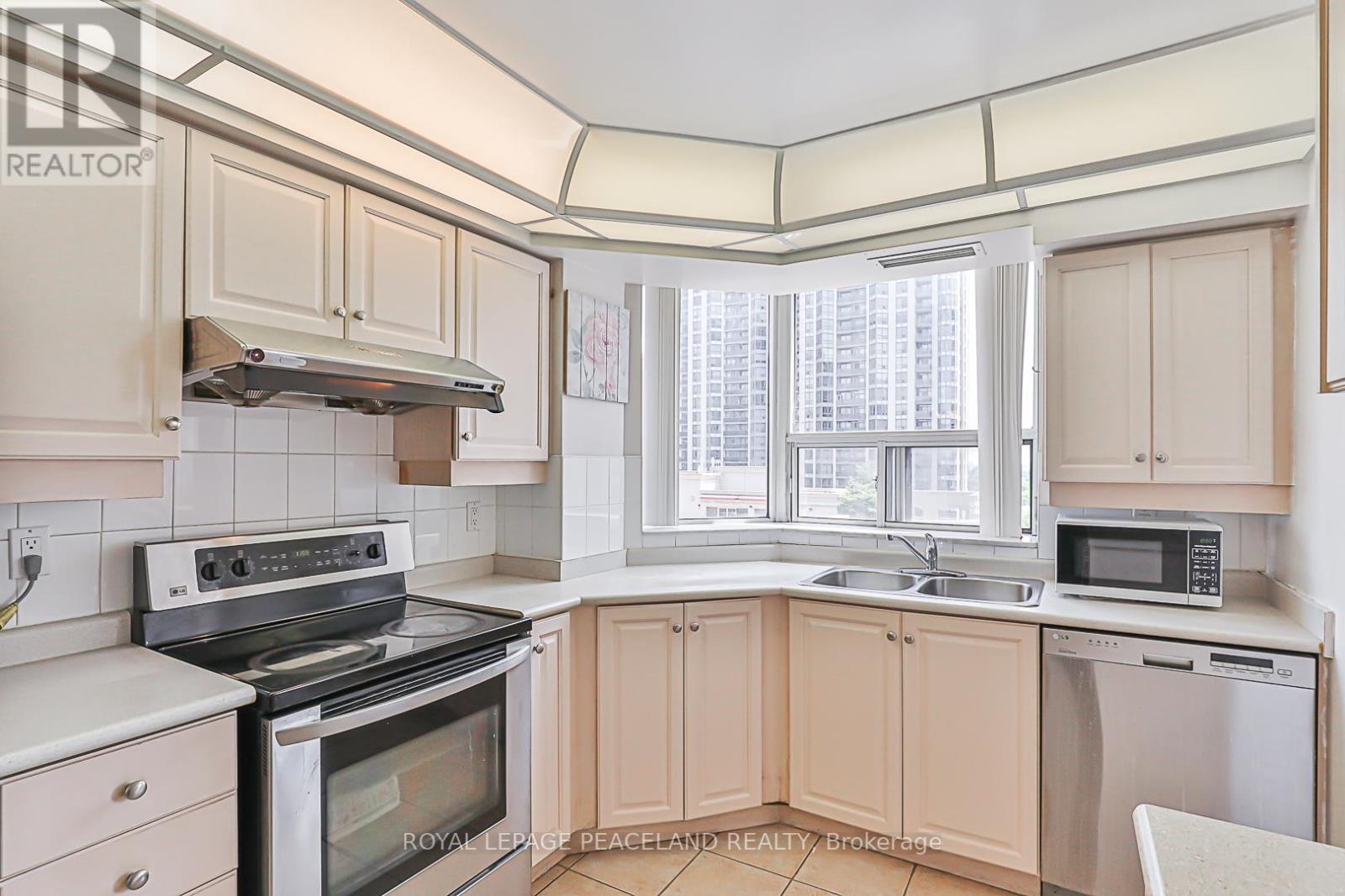 1502 - 5418 Yonge Street, Toronto, Ontario  M2N 6X4 - Photo 16 - C12408346