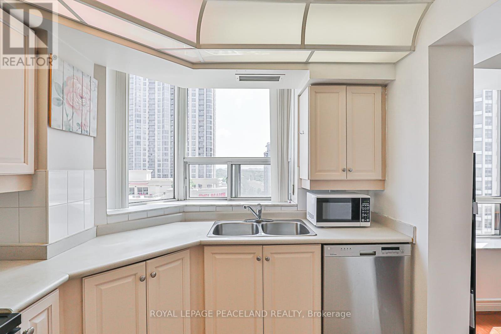 1502 - 5418 Yonge Street, Toronto, Ontario  M2N 6X4 - Photo 18 - C12408346