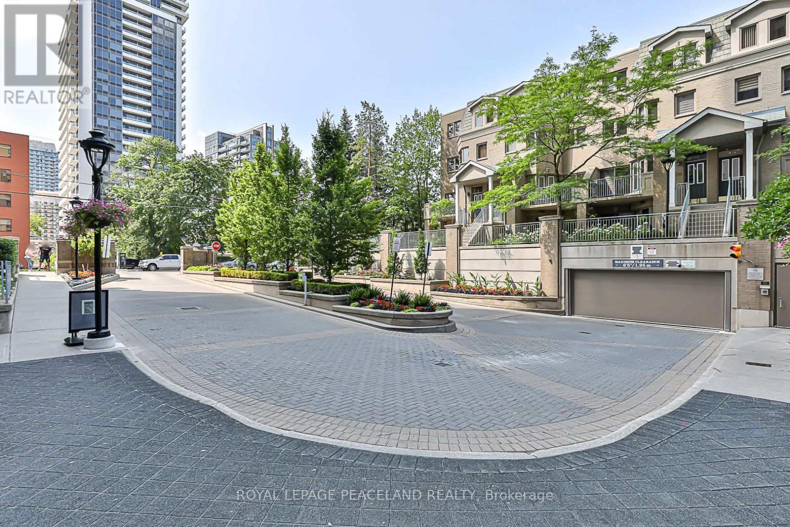 1502 - 5418 Yonge Street, Toronto, Ontario  M2N 6X4 - Photo 3 - C12408346