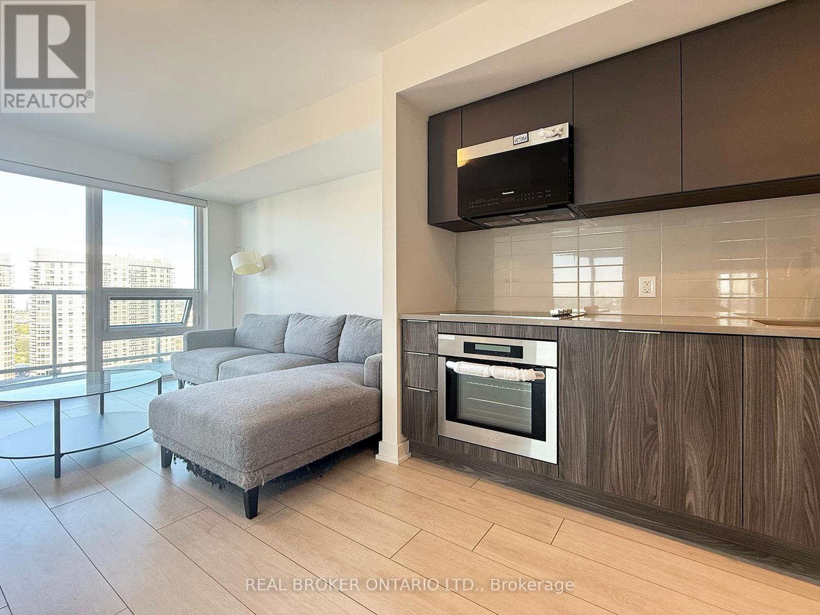 3705 - 2033 Kennedy Road, Toronto, Ontario  M1T 0B9 - Photo 2 - E12408354