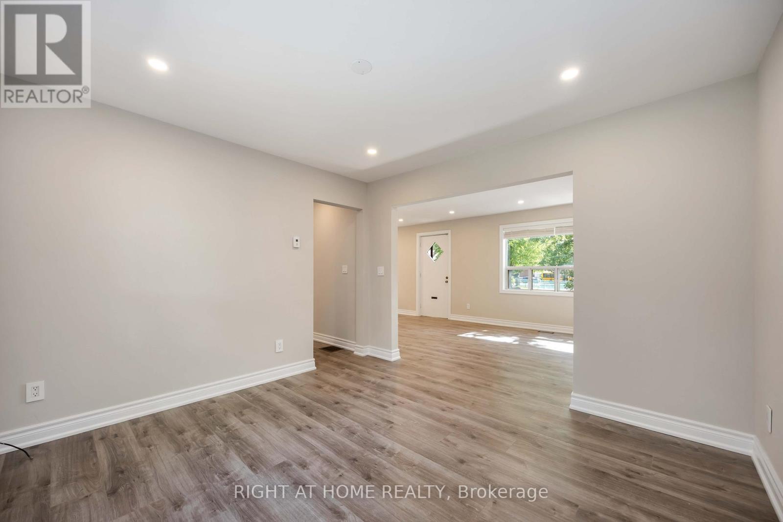 12 Rosalie Avenue N, Toronto, Ontario  M3L 1C5 - Photo 11 - W12408349