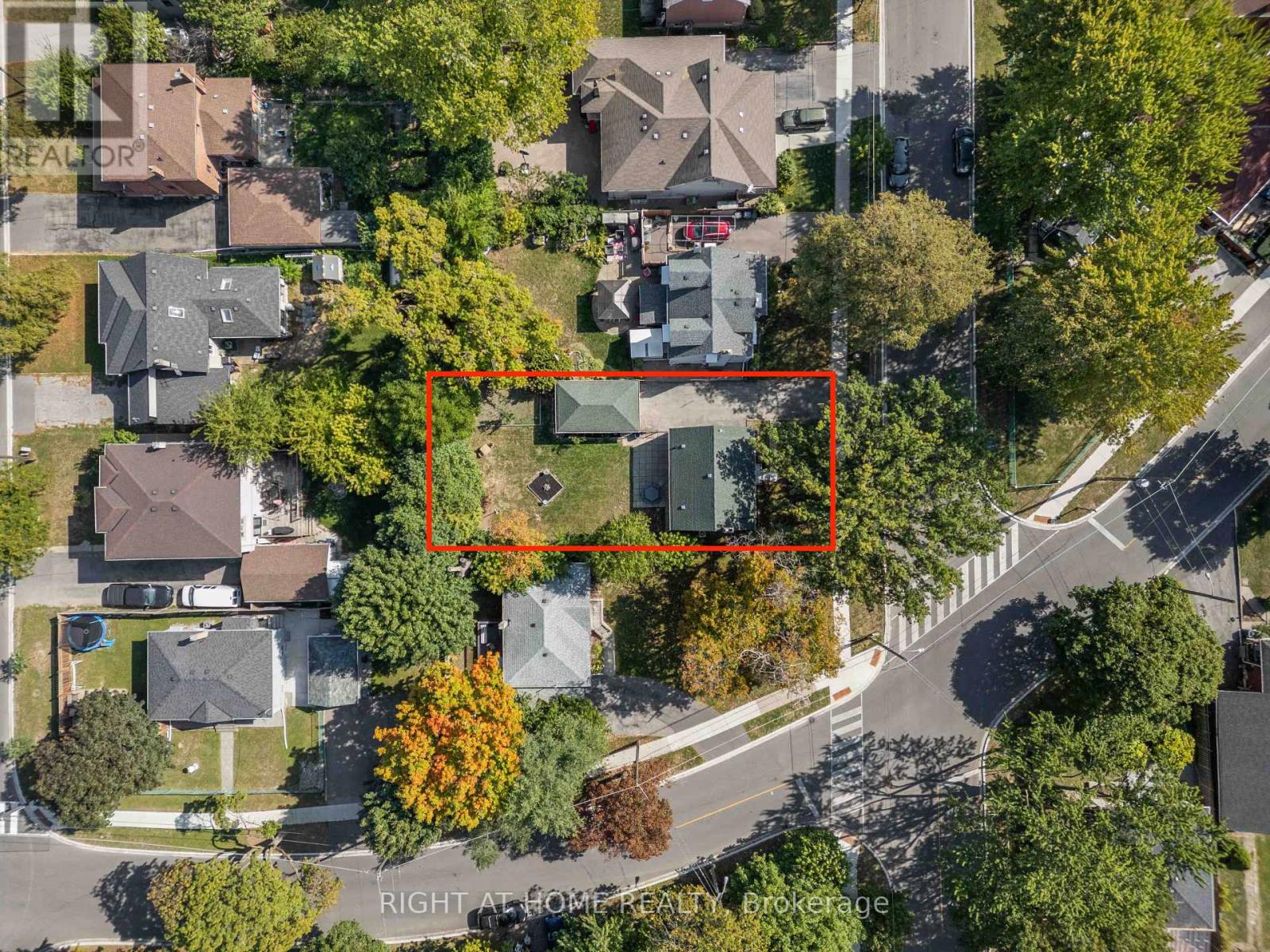 12 Rosalie Avenue N, Toronto, Ontario  M3L 1C5 - Photo 38 - W12408349