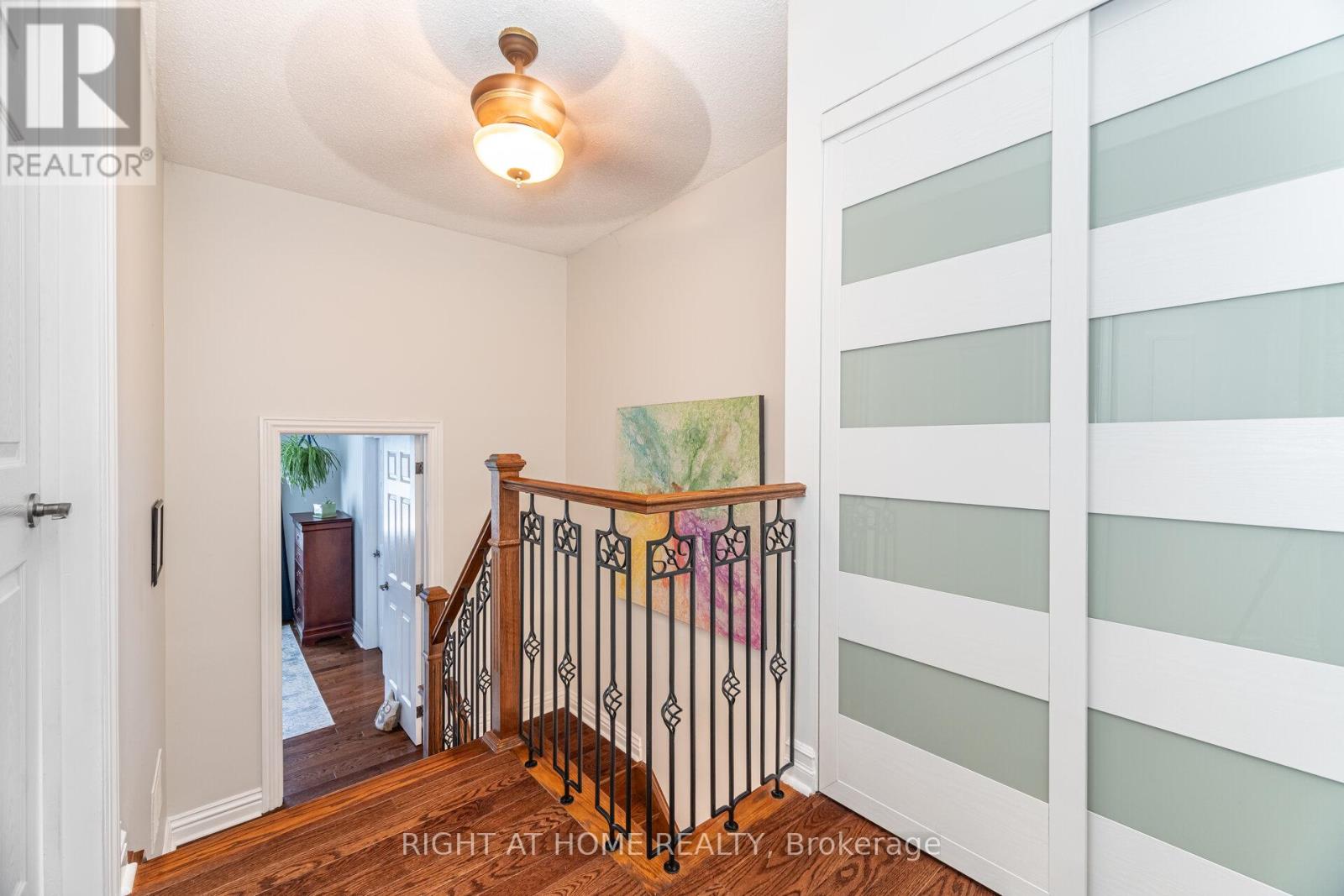 4 Cantrill Court, Brampton, Ontario  L6Z 1A3 - Photo 21 - W12408384