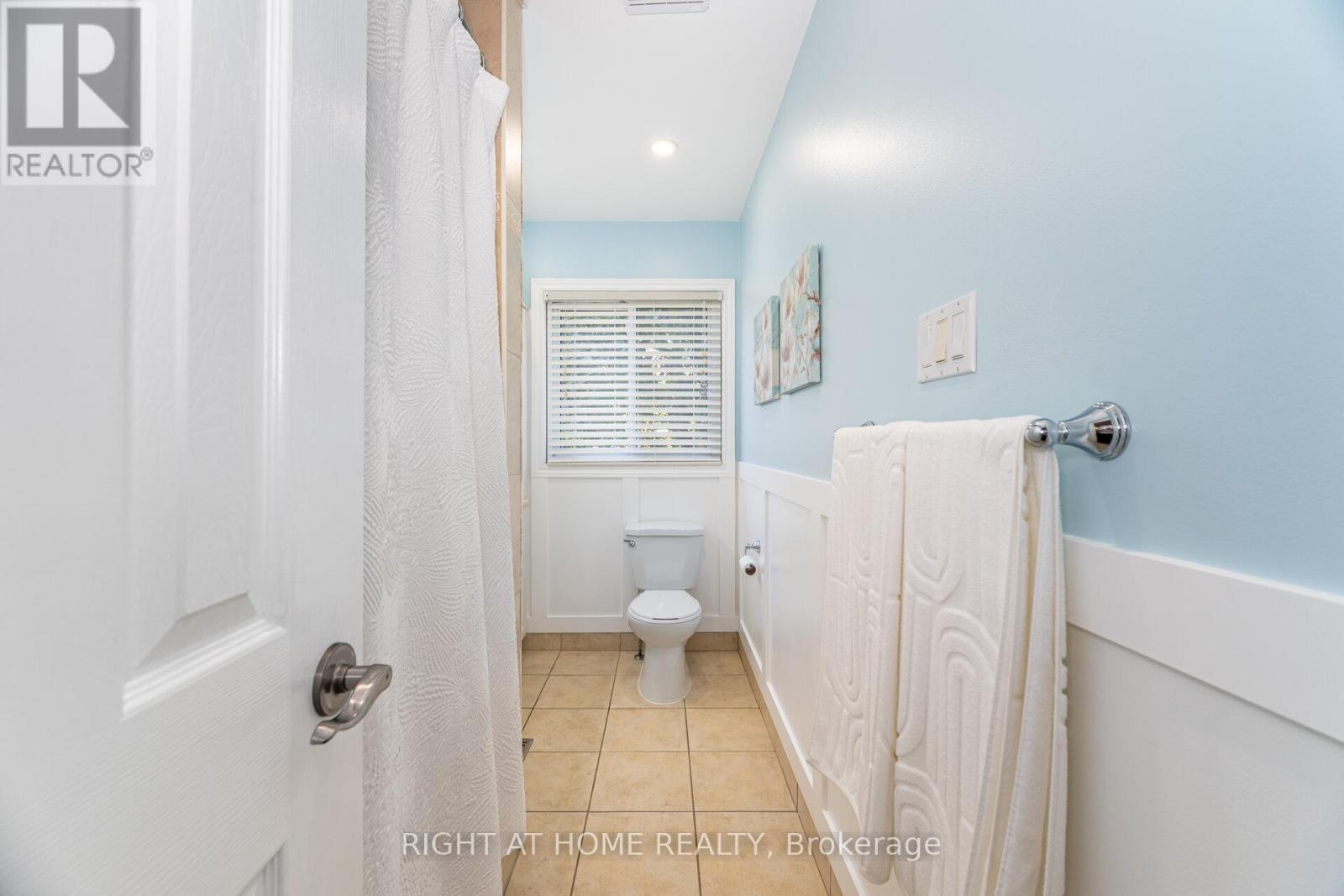 4 Cantrill Court, Brampton, Ontario  L6Z 1A3 - Photo 29 - W12408384