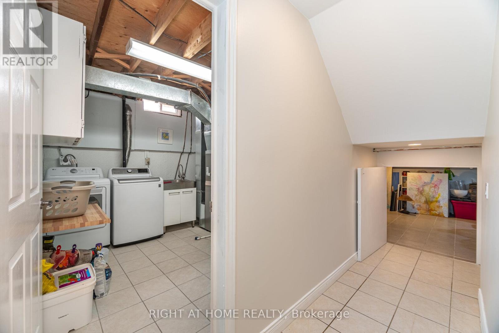 4 Cantrill Court, Brampton, Ontario  L6Z 1A3 - Photo 34 - W12408384