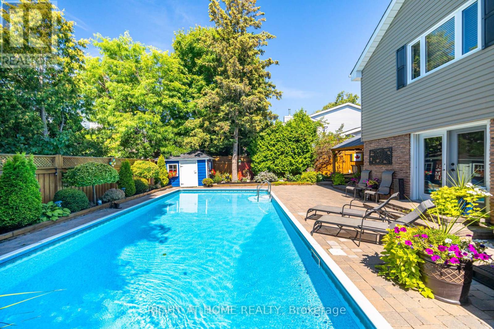 4 Cantrill Court, Brampton, Ontario  L6Z 1A3 - Photo 35 - W12408384