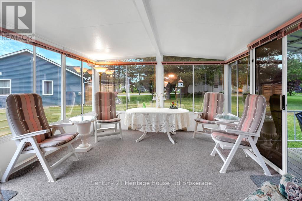 14 Mcdonald Court, Tillsonburg, Ontario  N4G 5L8 - Photo 13 - X12408392