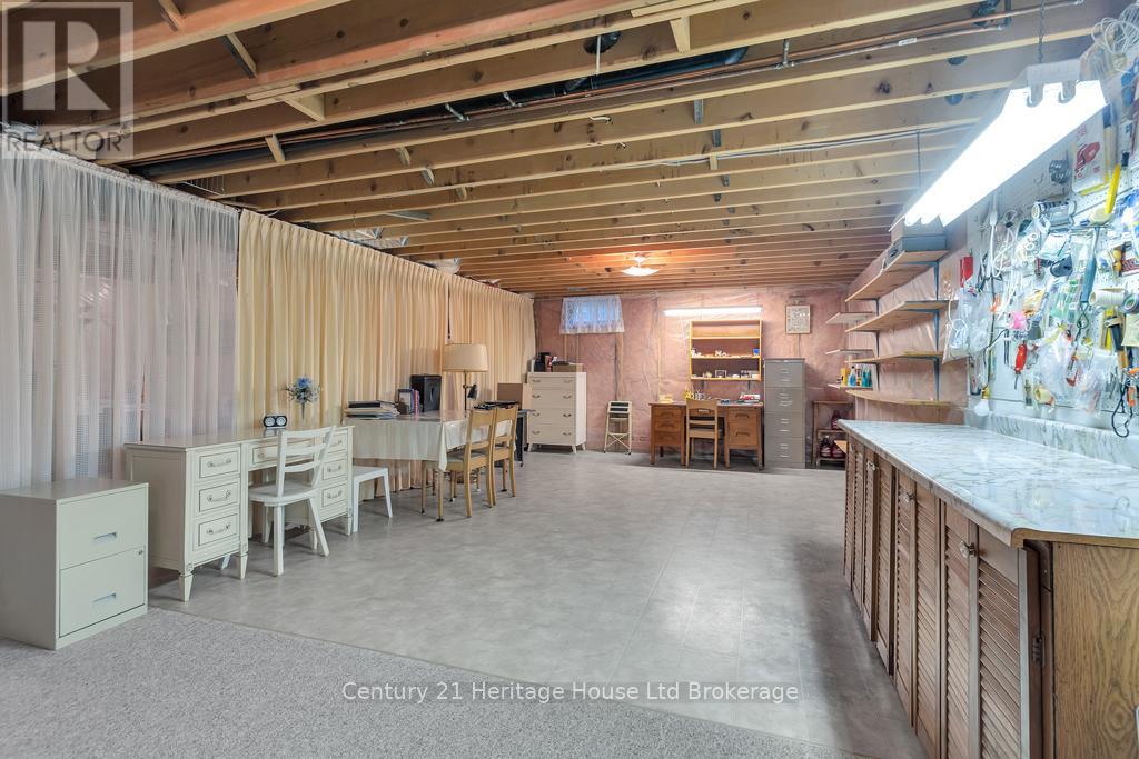 14 Mcdonald Court, Tillsonburg, Ontario  N4G 5L8 - Photo 18 - X12408392