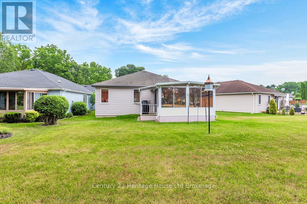 14 Mcdonald Court, Tillsonburg, Ontario  N4G 5L8 - Photo 22 - X12408392