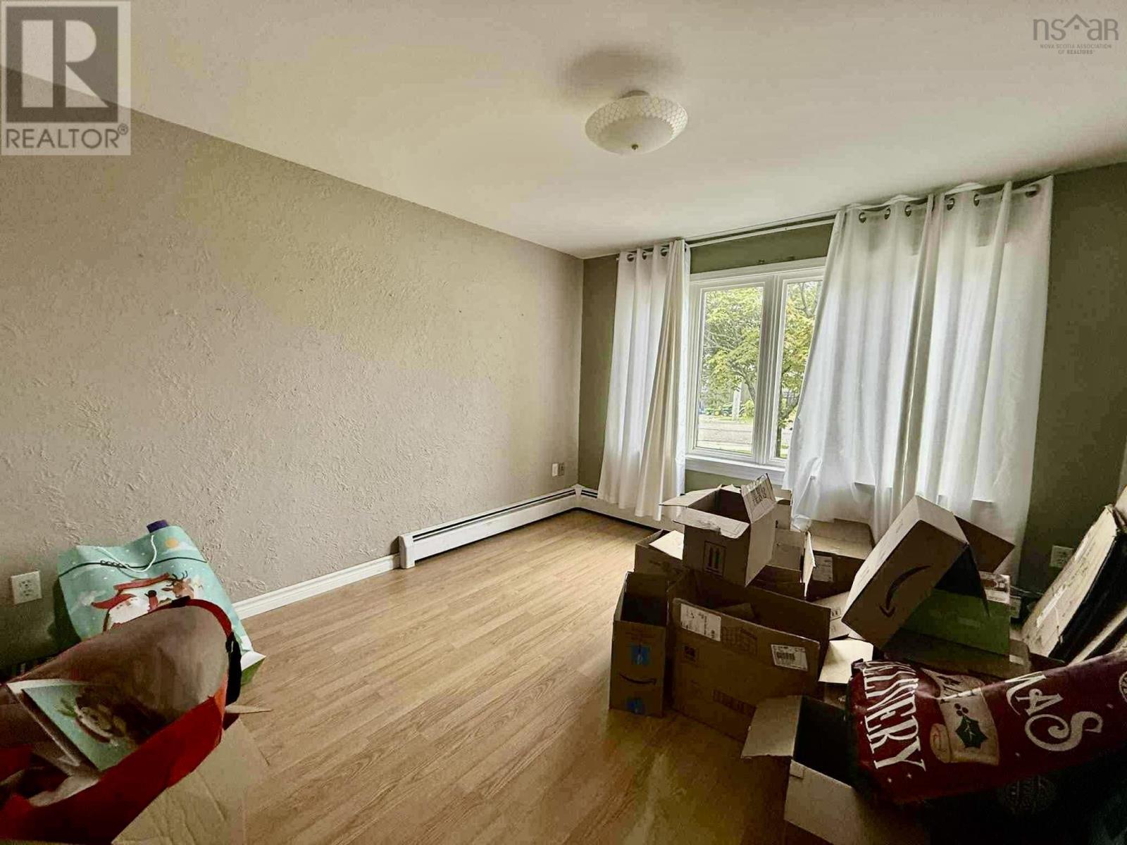 118 Macsween Street, Port Hawkesbury, Nova Scotia  B9A 2J3 - Photo 14 - 202523498