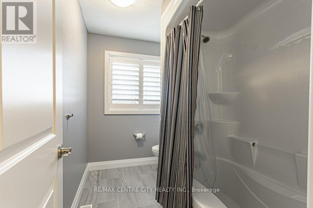 55 Fuller Drive, Ingersoll, Ontario  N5C 4H4 - Photo 28 - X12408403