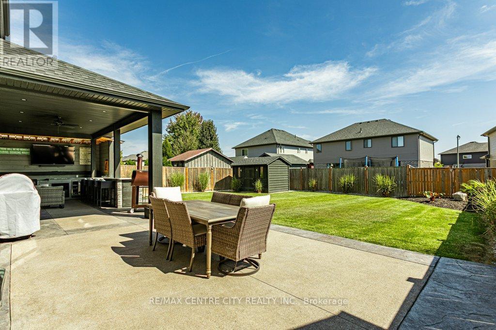 55 Fuller Drive, Ingersoll, Ontario  N5C 4H4 - Photo 36 - X12408403