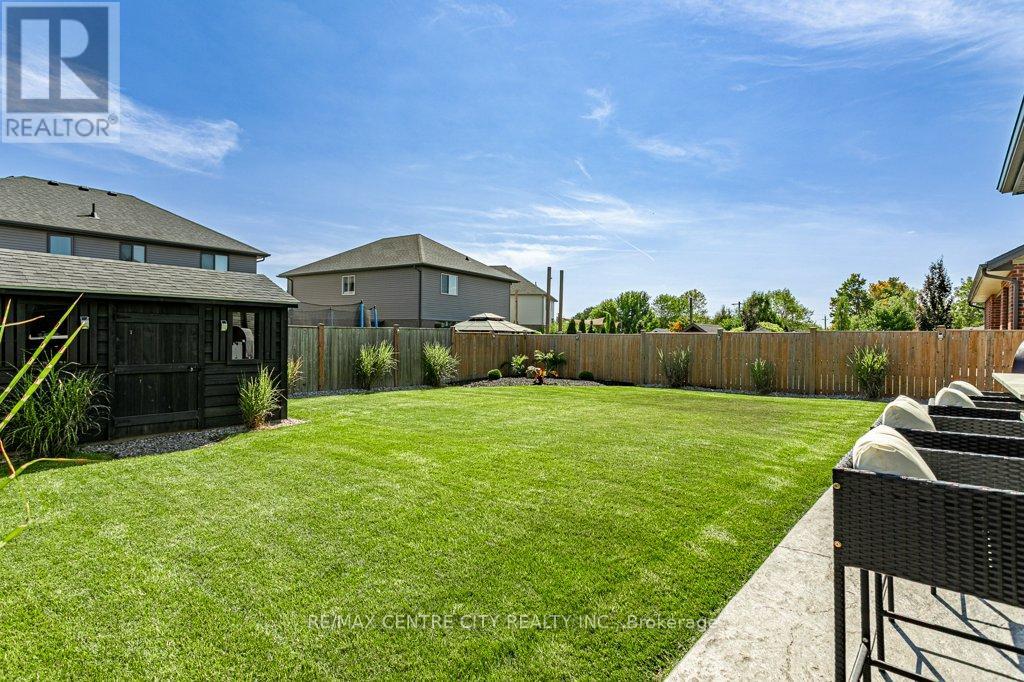55 Fuller Drive, Ingersoll, Ontario  N5C 4H4 - Photo 39 - X12408403