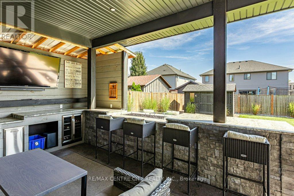 55 Fuller Drive, Ingersoll, Ontario  N5C 4H4 - Photo 41 - X12408403
