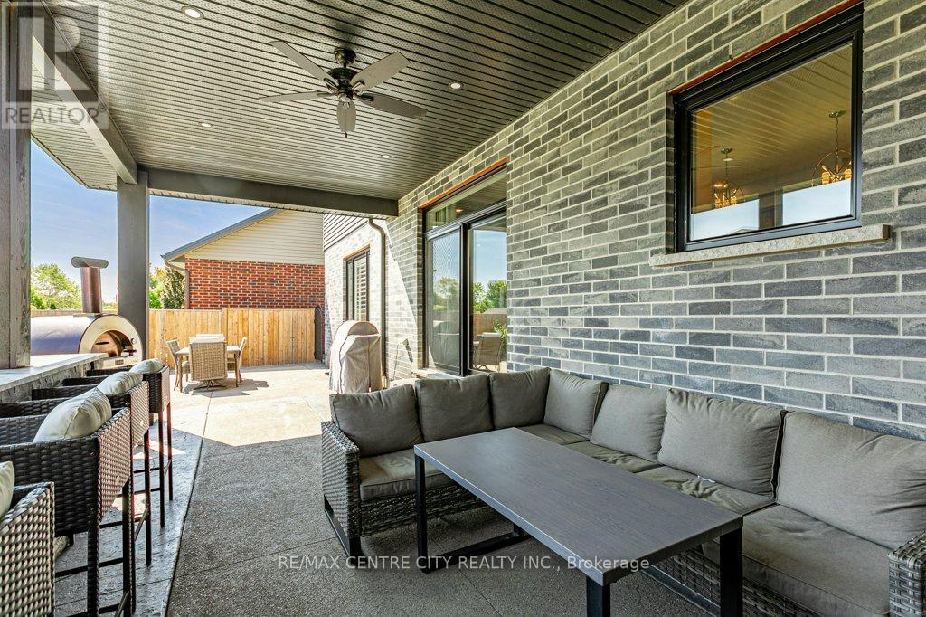55 Fuller Drive, Ingersoll, Ontario  N5C 4H4 - Photo 42 - X12408403