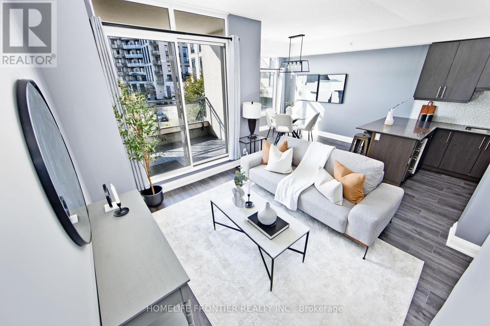 216 - 12 Woodstream Boulevard, Vaughan (Vaughan Grove), Ontario  L4L 8C3 - Photo 6 - N12405748