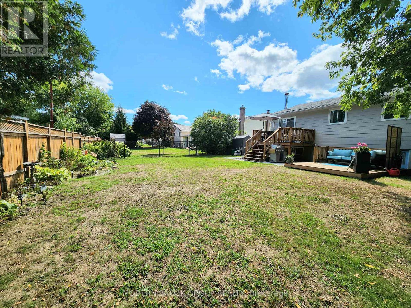 1251 Peden Boulevard, Brockville, Ontario  K6V 3K5 - Photo 39 - X12395403
