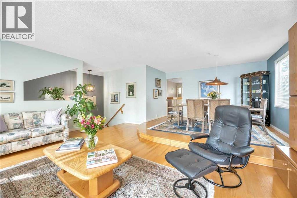 488 Strathcona Drive Sw, Calgary, Alberta  T3H 1K2 - Photo 14 - A2257430