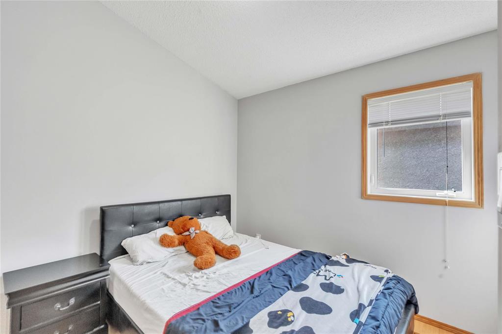 40 Courland Bay, Winnipeg, Manitoba  R2P 2X1 - Photo 21 - 202523281