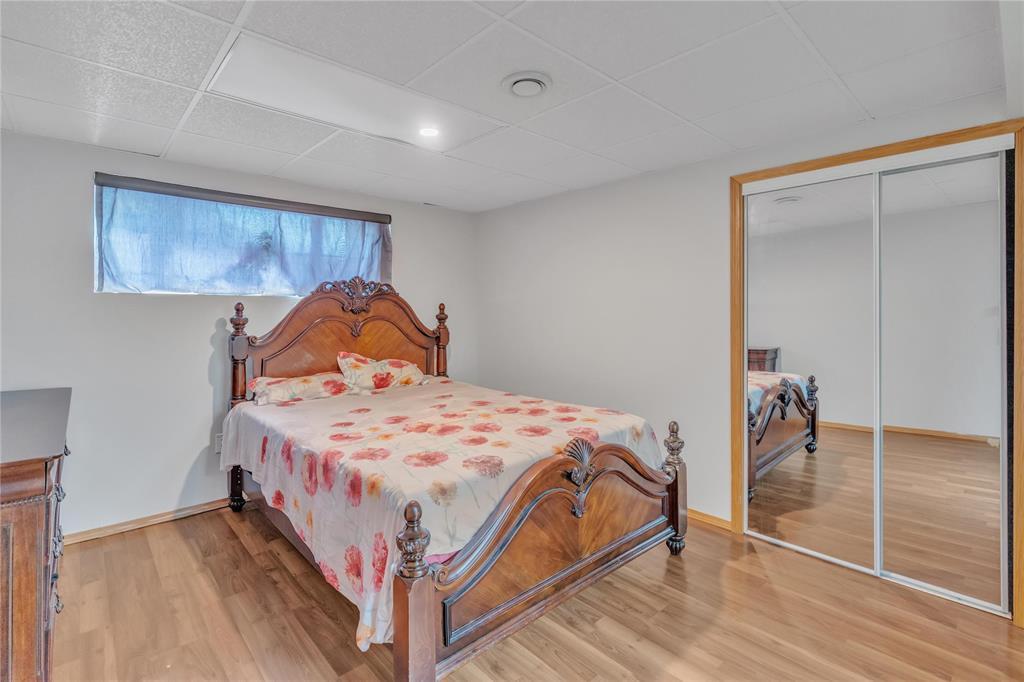 40 Courland Bay, Winnipeg, Manitoba  R2P 2X1 - Photo 32 - 202523281