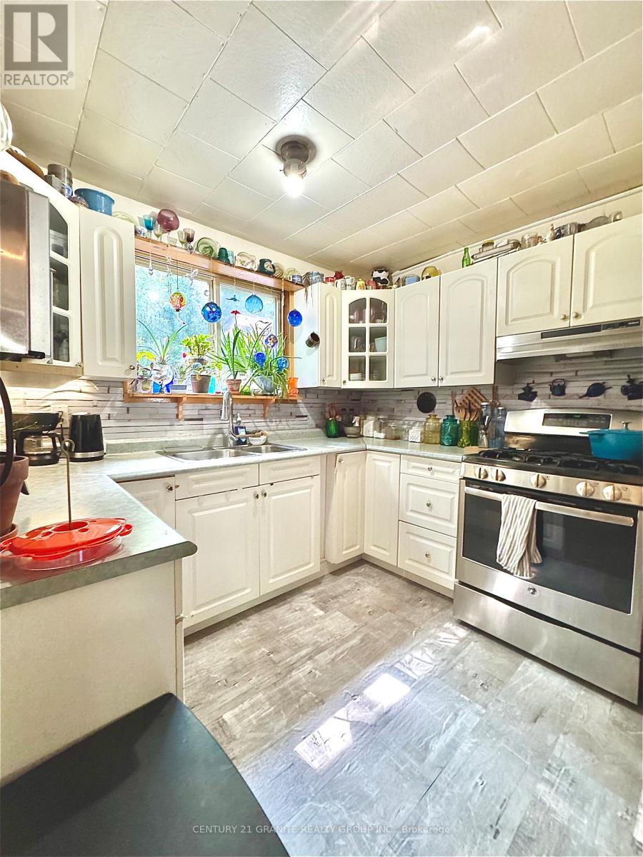 261a Copeland Lake Road, Addington Highlands, Ontario  K0H 1L0 - Photo 39 - X12347056