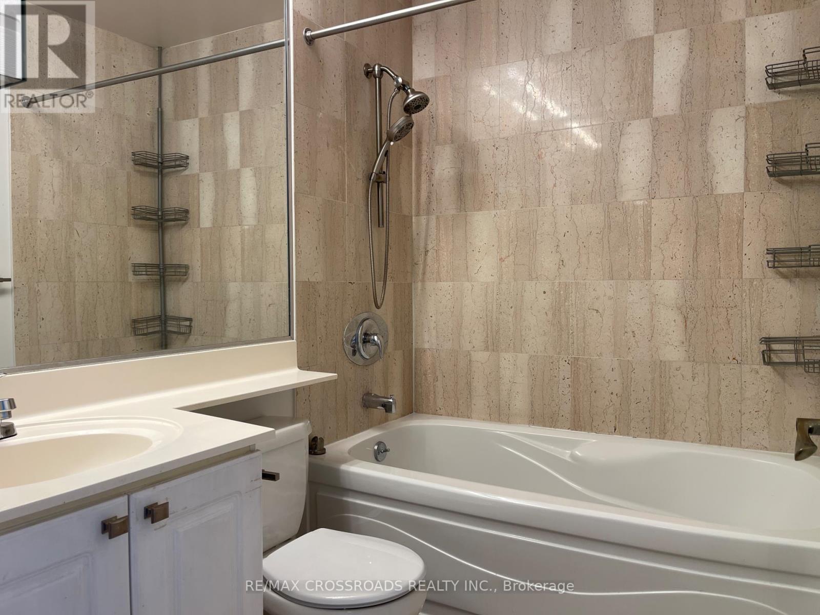 Ph108 - 18 Lee Centre Drive, Toronto, Ontario  M1H 3H5 - Photo 12 - E12408420