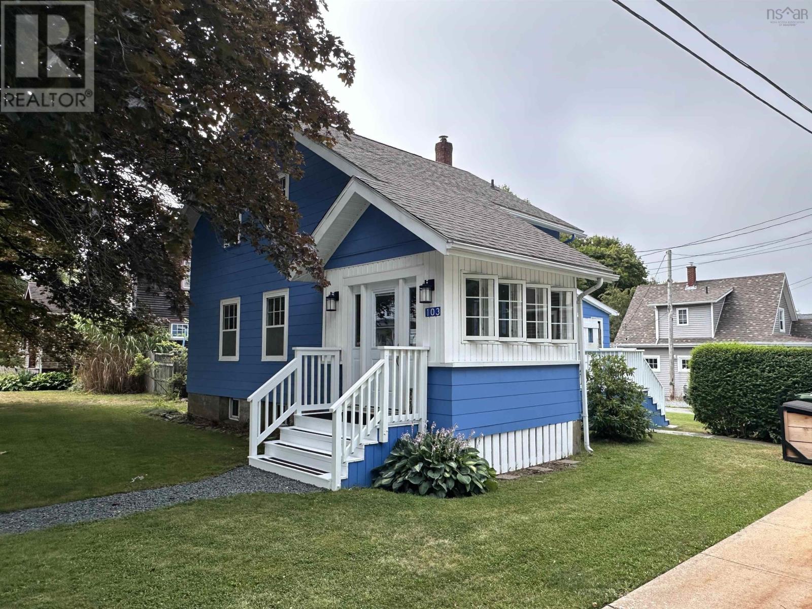 103 Bristol Avenue, Liverpool, Nova Scotia