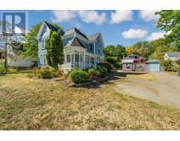 95 First Avenue, Digby, Ca