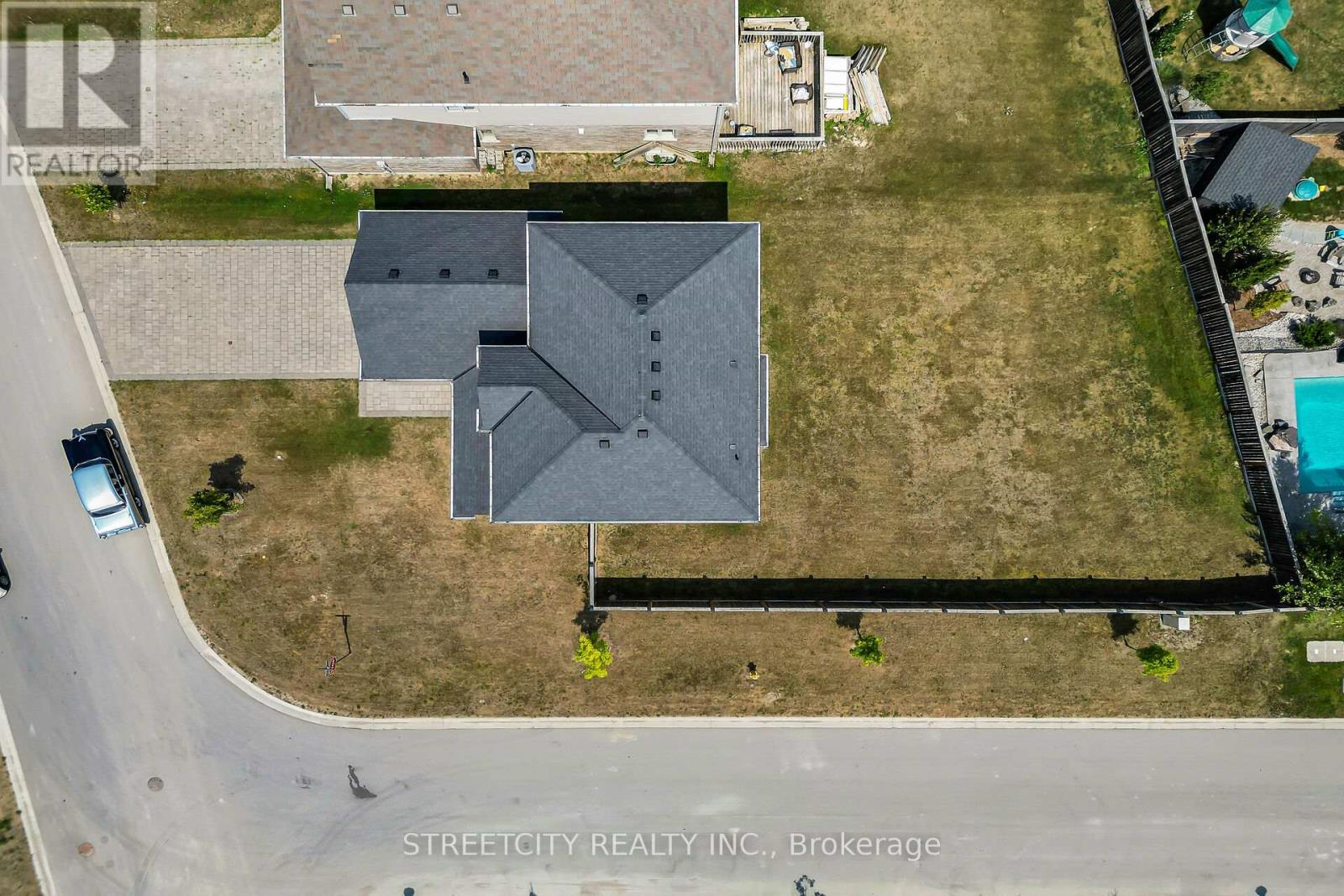 102 Timberwalk Trail, Middlesex Centre, Ontario  N0M 2A0 - Photo 35 - X12408421