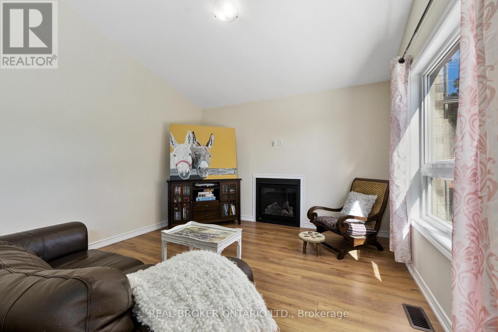 11 Old Trafford Drive, Trent Hills, Ontario  K0L 1Y0 - Photo 10 - X12408416
