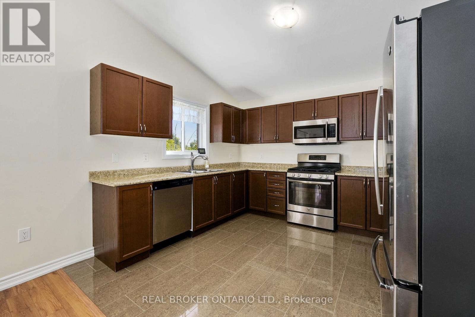 11 Old Trafford Drive, Trent Hills, Ontario  K0L 1Y0 - Photo 13 - X12408416