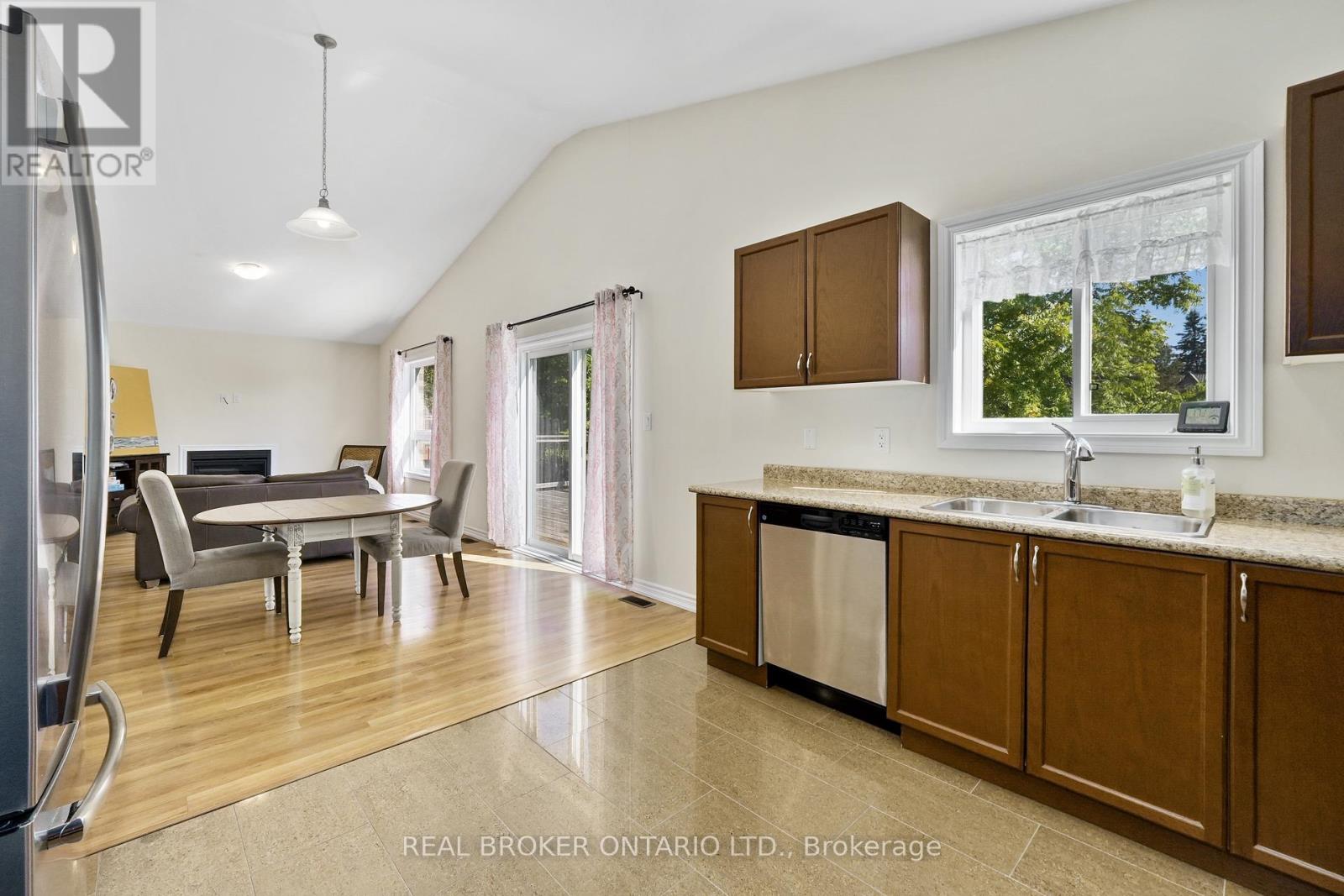 11 Old Trafford Drive, Trent Hills, Ontario  K0L 1Y0 - Photo 14 - X12408416