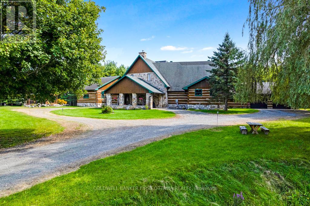 2499 Bathurst Concession 2 Road, Tay Valley, Ontario  K7H 3C9 - Photo 4 - X12408435