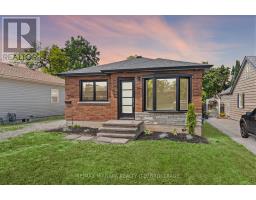53 COLLIER ROAD S