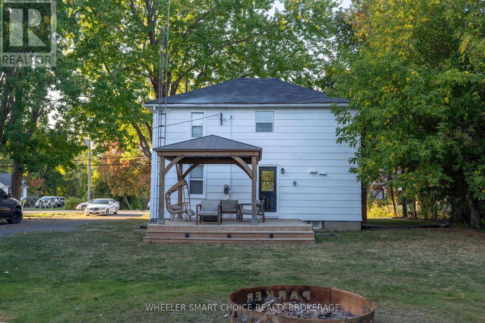 15904 Manning Road, South Stormont, Ontario  K0C 1M0 - Photo 10 - X12408432