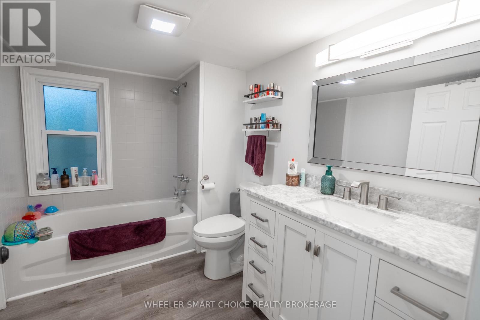 15904 Manning Road, South Stormont, Ontario  K0C 1M0 - Photo 16 - X12408432