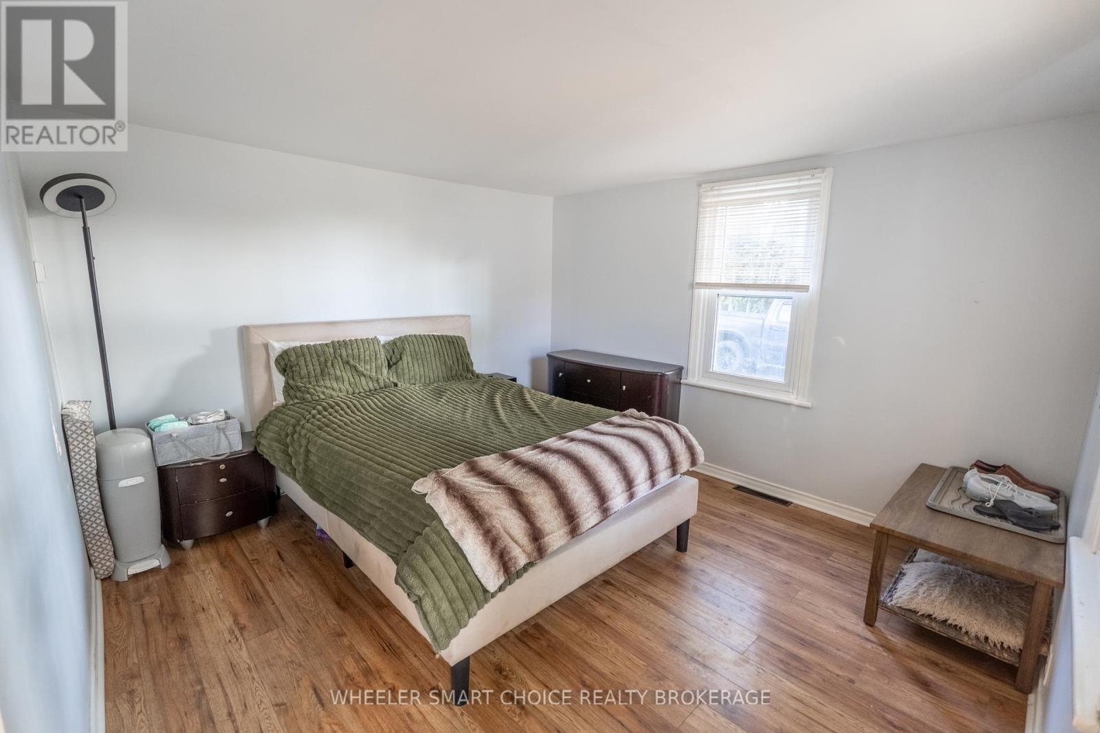 15904 Manning Road, South Stormont, Ontario  K0C 1M0 - Photo 17 - X12408432